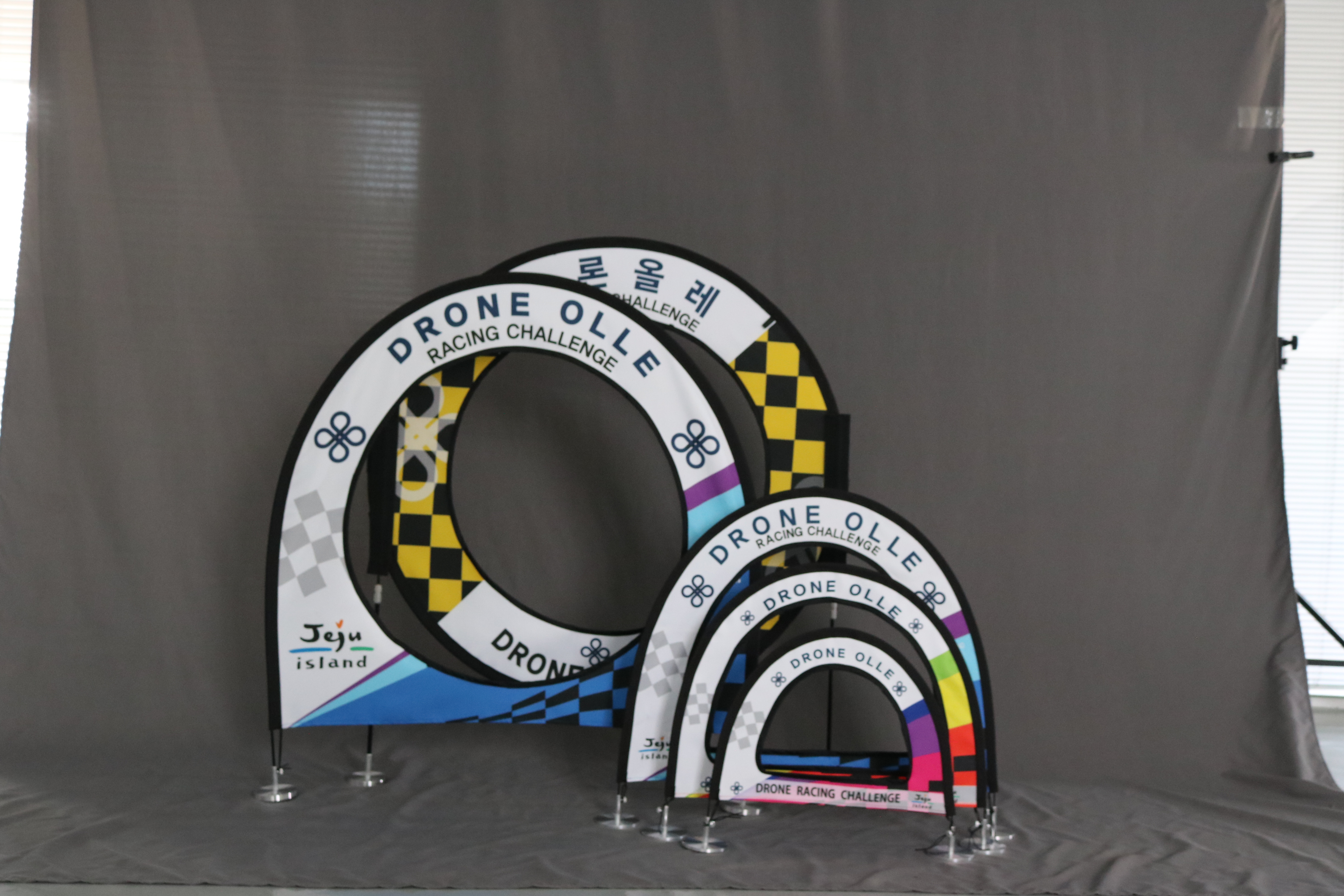Mini door gates